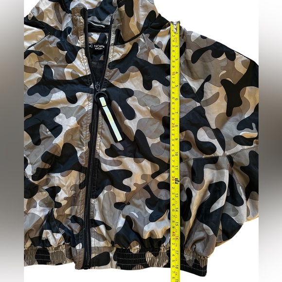 Blanc Noir Camo Cropped Bomber Jacket with side stripe Size M - Picture 7 of 15